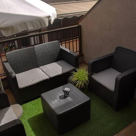 דירות אל מדאנו Duplex In Quiet Zone, Next To Sea, Fast Wifi מראה חיצוני תמונה